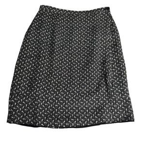 Harold's Women's sz 8 Vintage Wrap Skirt Black with White Floral Lined Midi USA